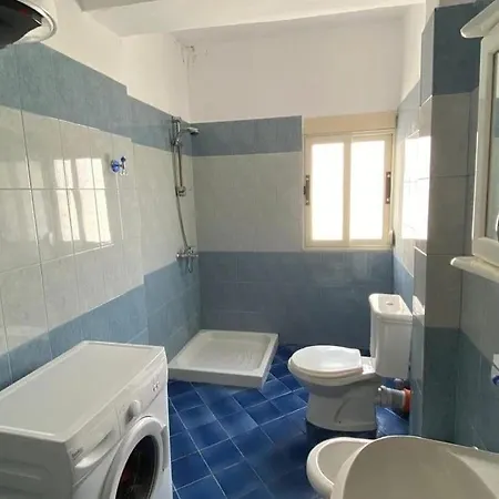 Promenade 2 Bedrooms By Office 아파트
